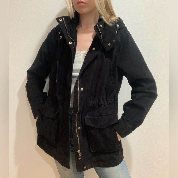 Black Coat - Picture 4 of 8